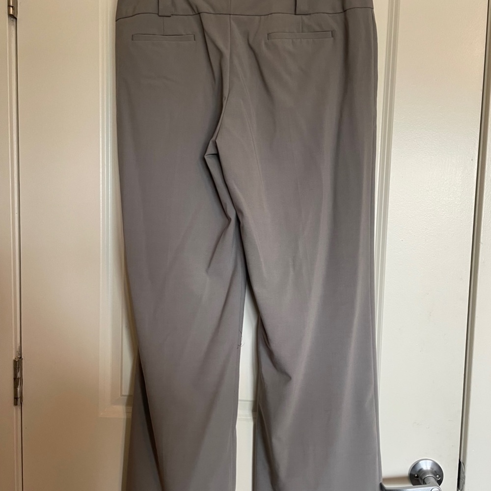 Sharagano Grey Wideband Pants Size 12 - Picture 4 of 4